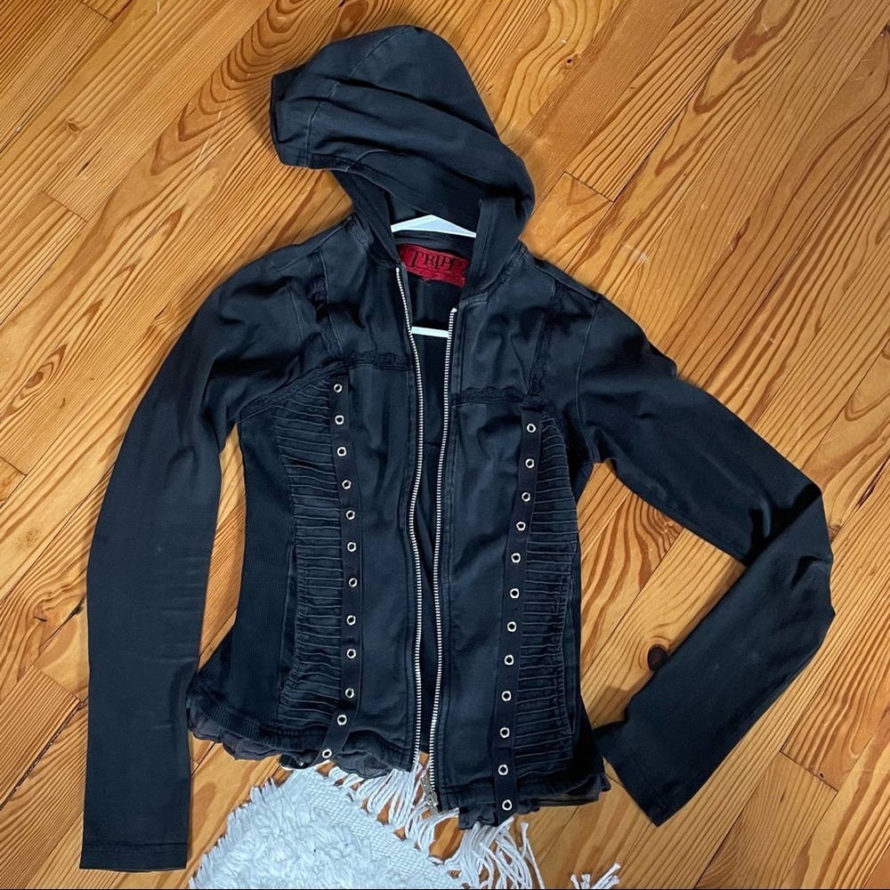 tripp sweatshirt🤍 obo